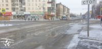 В Кургане устранили аварию на сетях, из-за которой затопило дорогу у «Дома быта»