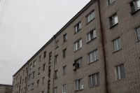 В Кургане временно расселили жителей аварийного общежития по Красномаячной