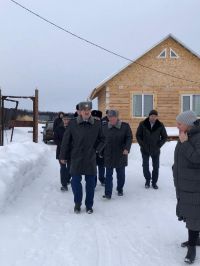 Заместитель генпрокурора РФ проверил строительство домов для погорельцев в Зауралье