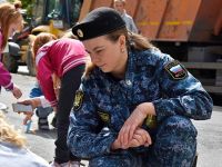 Курганский судебный пристав помогла заблудившейся первокласснице найти родителей