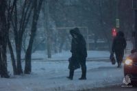В Зауралье прогнозируют сильный ветер и гололед 