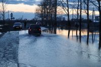 Дорогу к Смолино в Кургане перемыло водой