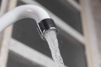 Почти во всём Кургане вода из-под крана соответствует  СанПиН