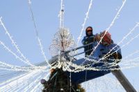 Ледовый городок убирают с центральной площади Кургана